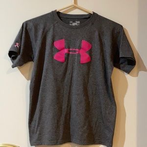 Youth size under armor shirt sleeve T-shirt
